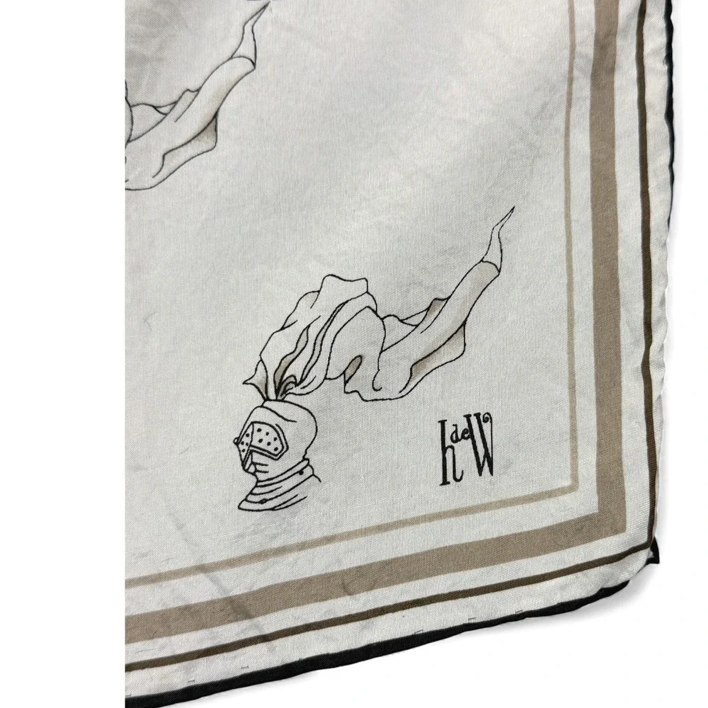 VTG‎ Trader Vic's London Royal Order Of The Scarf Souvenir Hubert de Watrigant